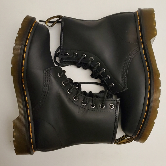 - New Dr. Martens 1460 Black Combat Boots 5 - Picture 5 of 7